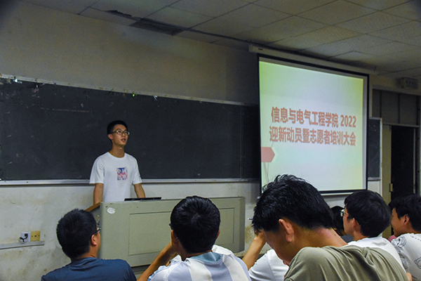 4164d9517b96494ab35bb6a806e81570.jpg 3044am永利集团官网