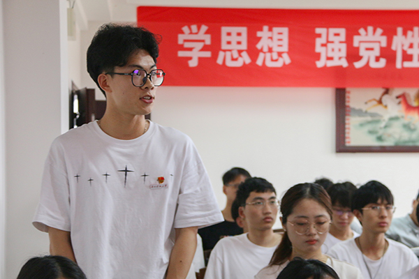 211f54e68eb14f0598cd48212febd85e.jpg 3044am永利集团官网