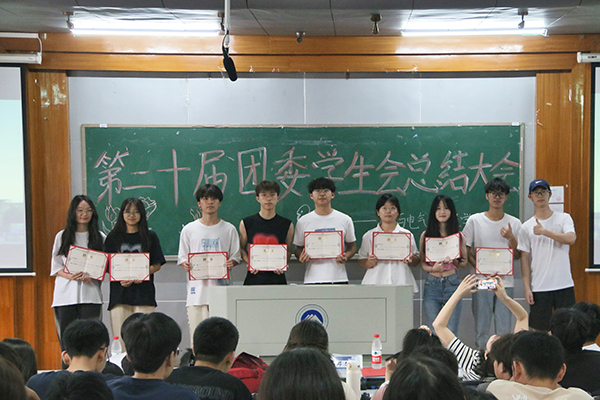 46d0515fc27a43bdaba7b309edac933f.jpg 3044am永利集团官网