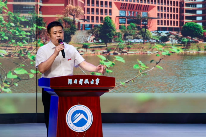 110d3c7df8c043cfafb352630e43be1f.png 3044am永利集团官网